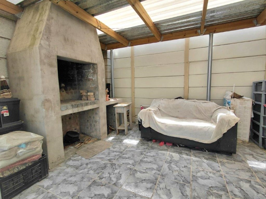 2 Bedroom Property for Sale in Victoria Park Western Cape